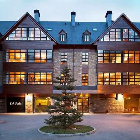 Eth Palai Aparthotel Vielha Eksteriør bilde