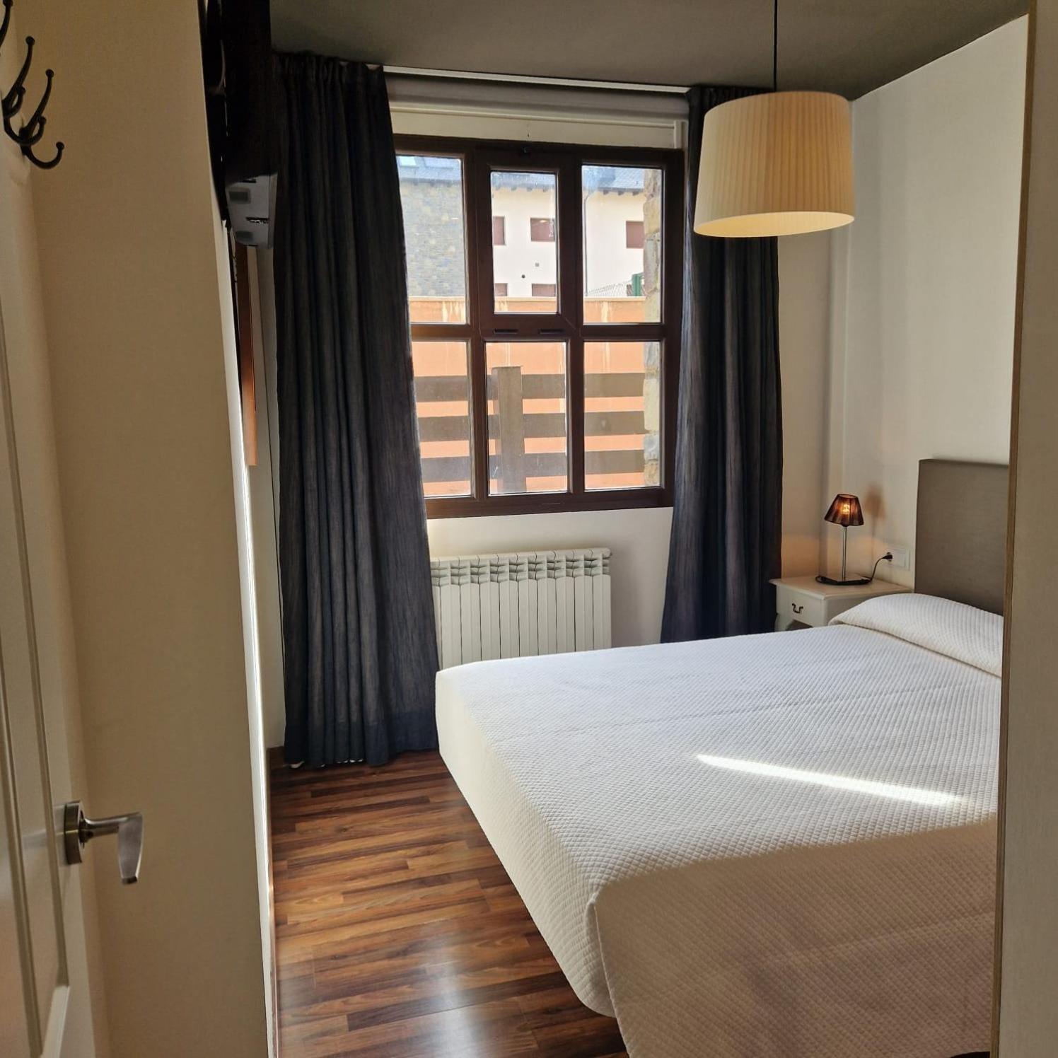 Eth Palai Aparthotel Vielha Eksteriør bilde