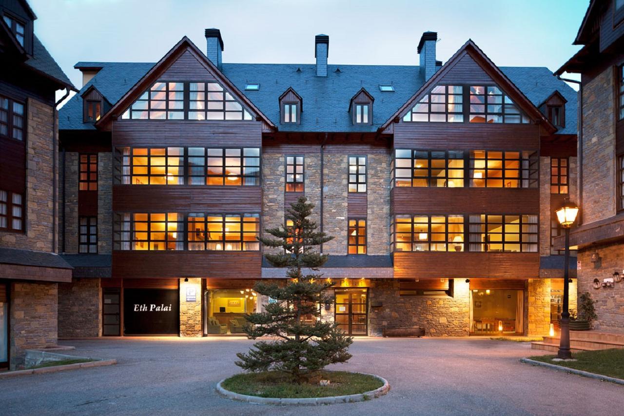 Eth Palai Aparthotel Vielha Eksteriør bilde